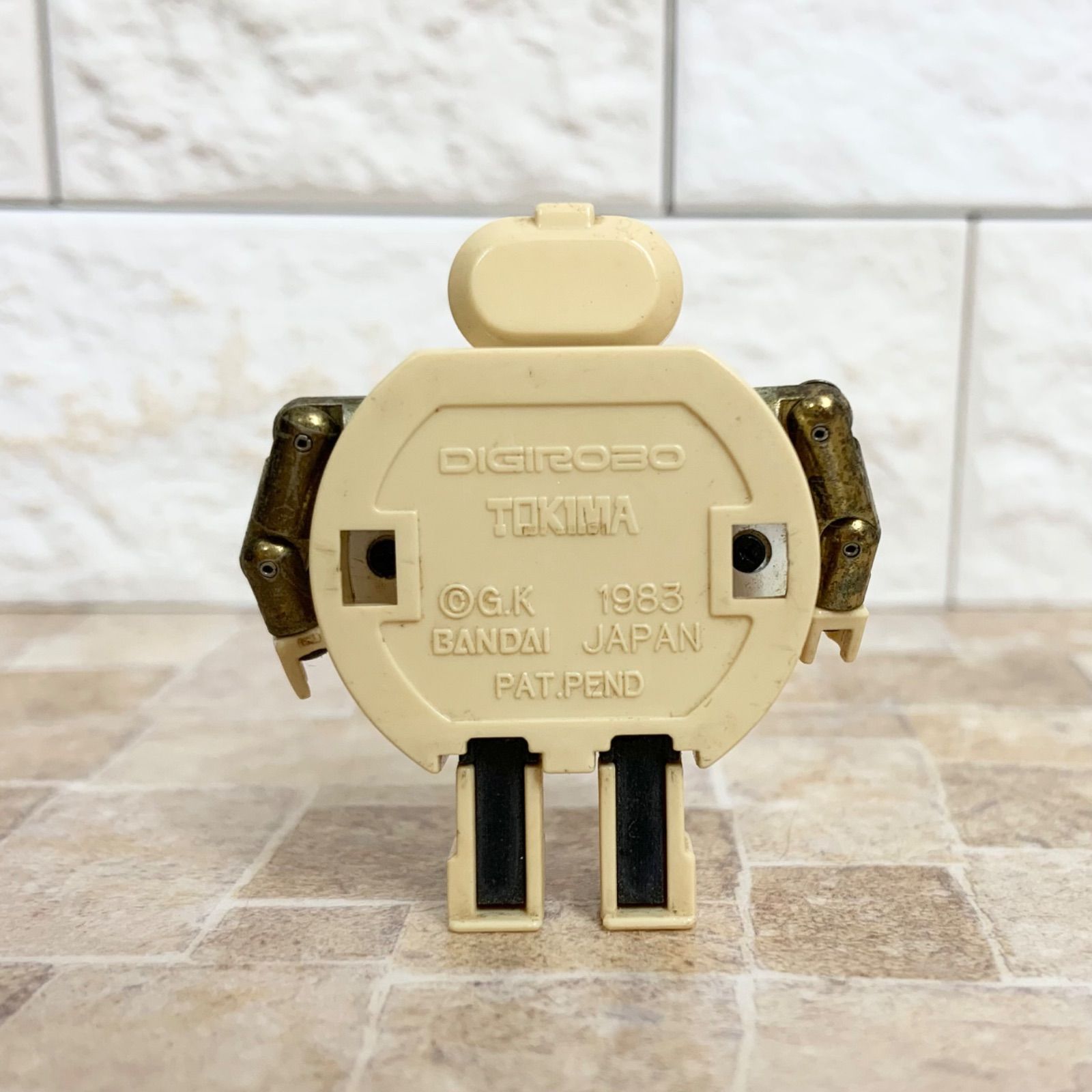 超希少！】トキマ TOKIMA デジロボ 腕時計 ロボット アナログ 白 