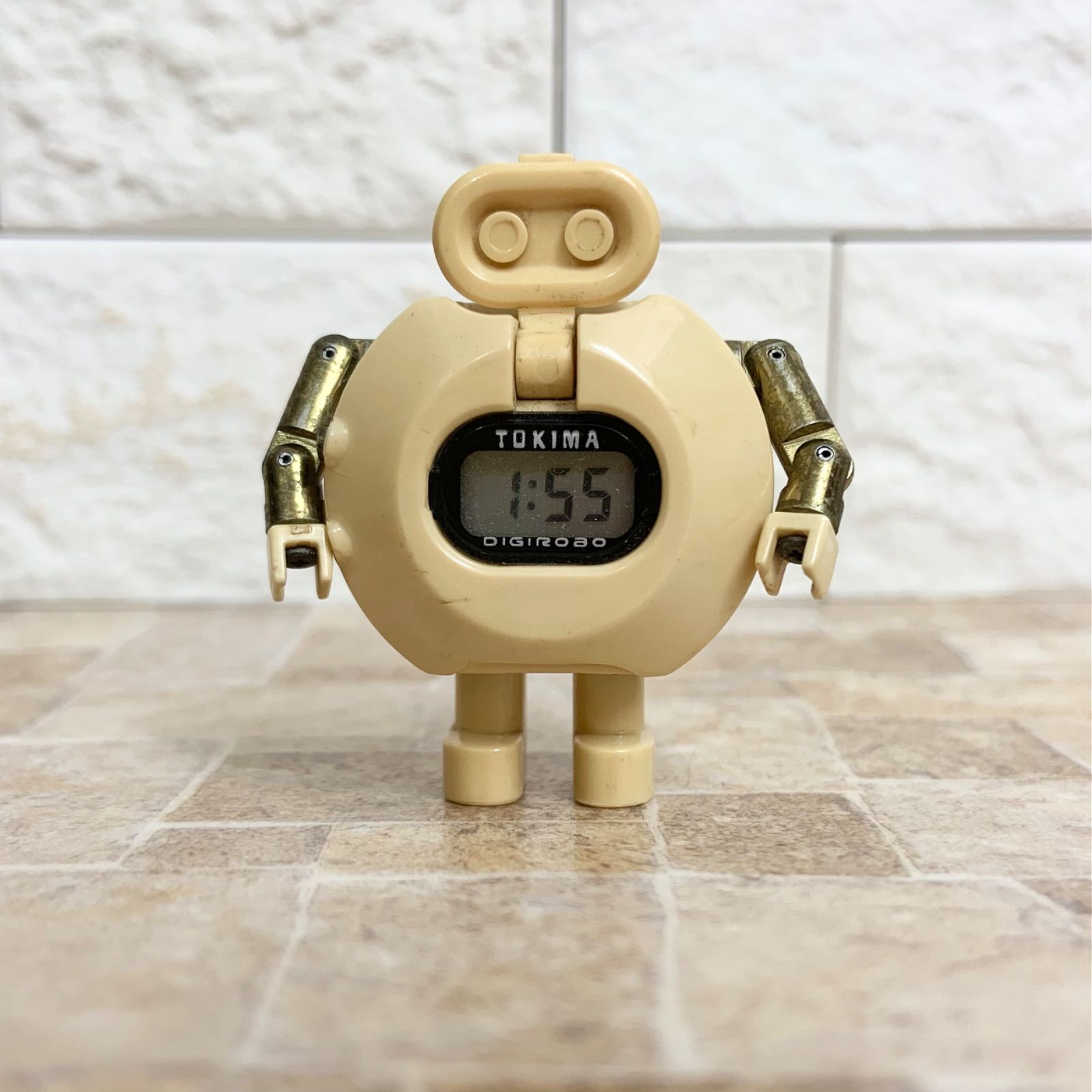 TOKIMA ロボット型 デジタル腕時計 本体 超希少！】トキマ TOKIMA デジロボ 腕時計 ロボット アナログ 白
