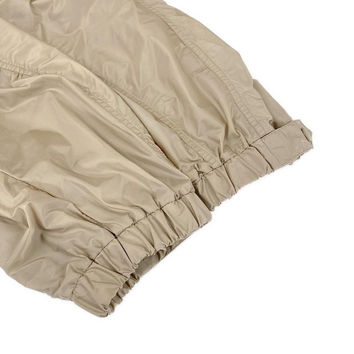MONCLER(モンクレール) ブルゾン サイズ2 M レディース美品 MONCLER(モンクレール) ブルゾン サイズ2 M レディース美品