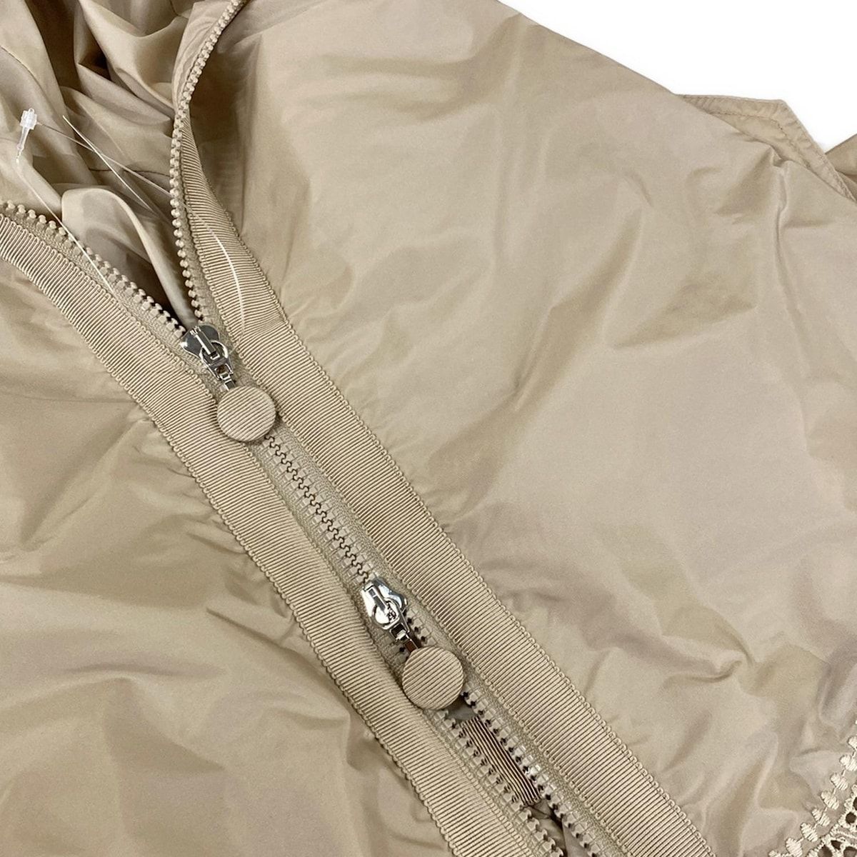 MONCLER(モンクレール) ブルゾン サイズ2 M レディース美品 MONCLER(モンクレール) ブルゾン サイズ2 M レディース美品