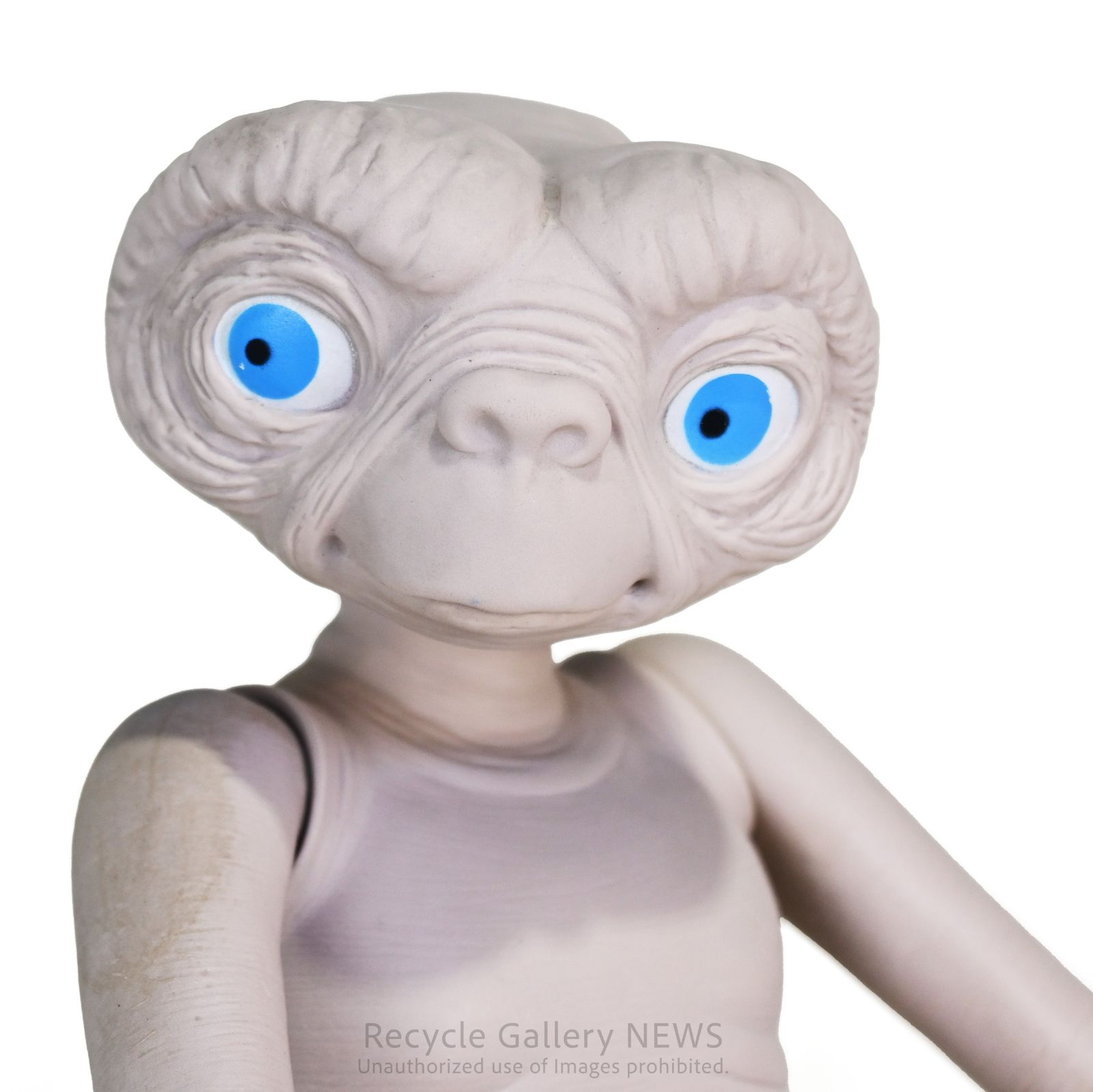 ○ E.T. 1982 フィギュア ソフビ ヴィンテージトイ - メルカリ