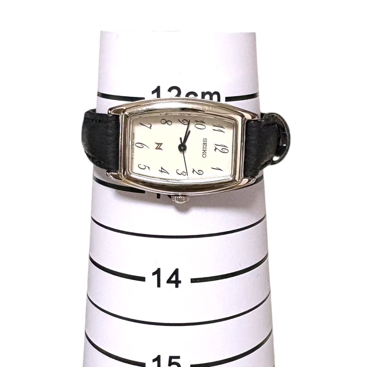 稼働 SEIKO NOIE セイコー ノイエ ヴィンテージ 腕時計 クォーツ