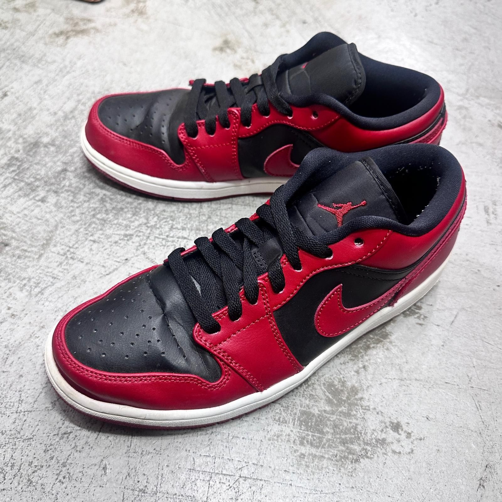 NIKE Air Jordan 1 Low ジョーダン1 バーシティレッド スニーカー 