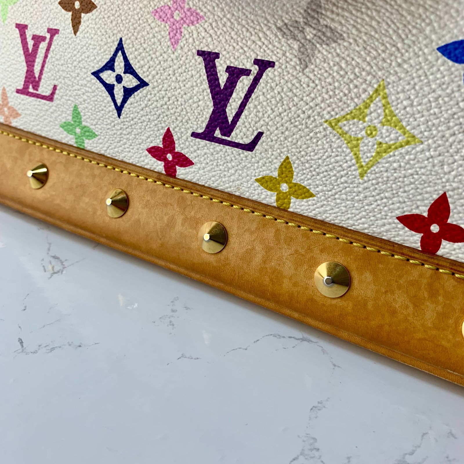 Buy from Japan Easily