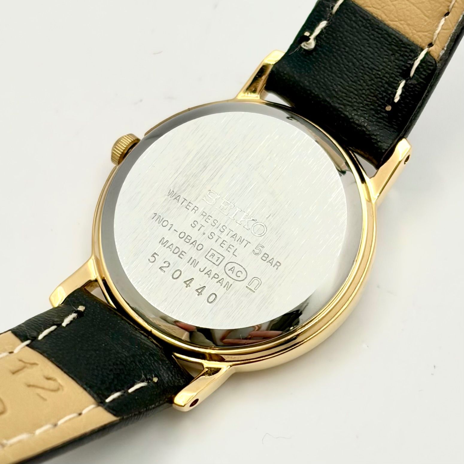 SEIKO クォーツ腕時計 ホワイト/ゴールド 1N01-0BA0 セイコー SEIKO 