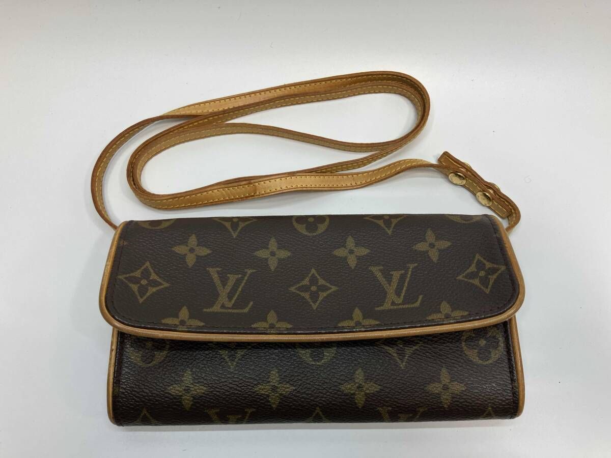 LOUIS VUITTON ルイヴィトン モノグラム ポシェットツインPM M51854 