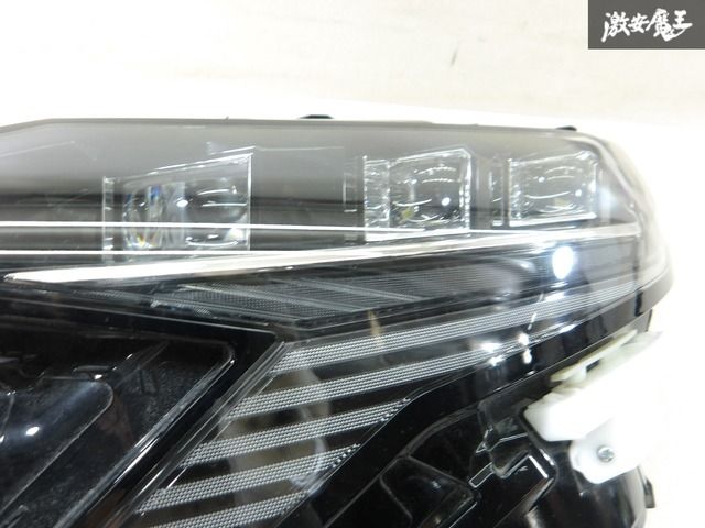 B6AW サクラ LED左ヘッドライト左ライト 左 左側 KOITO 100-2378H