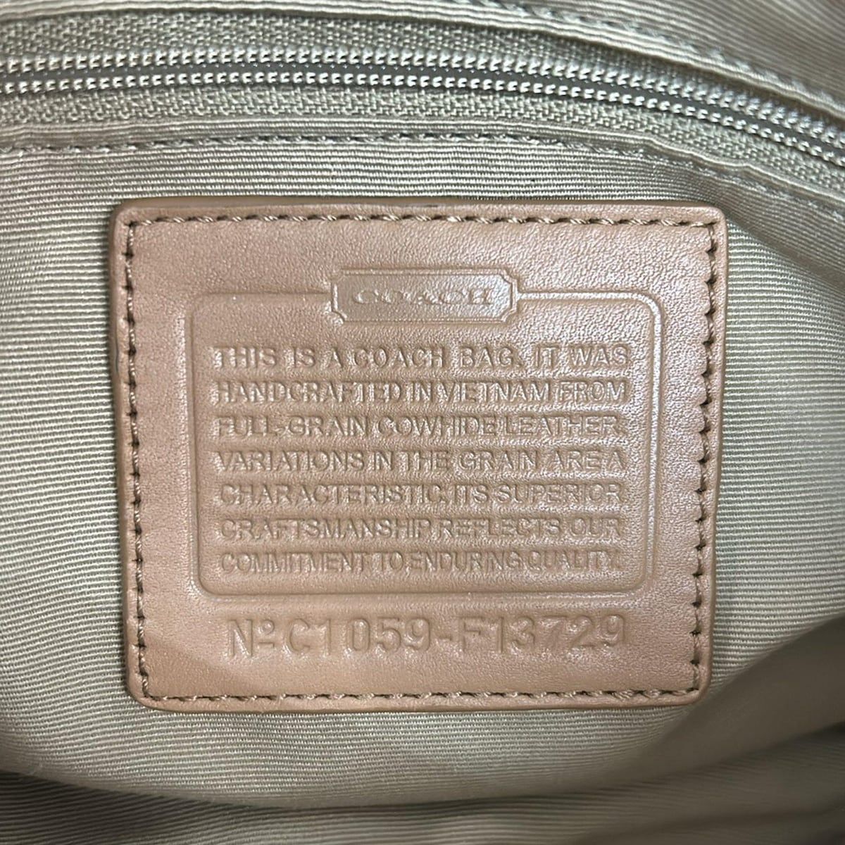 COACH(コーチ) ショルダーバッグ ソーホープリーテッドレザーラージフラップ F13729 白×ライトブラウン レザー COACH(コーチ) ショルダーバッグ ソーホープリーテッドレザーラージ