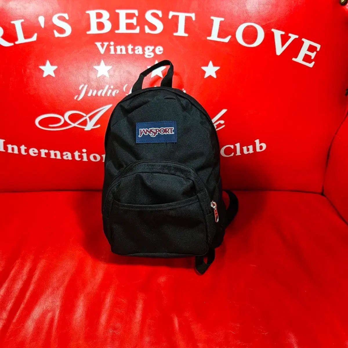 新品，お得 (未使用)JANSPORT ジャンスポーツ ハーフ パイナップル 