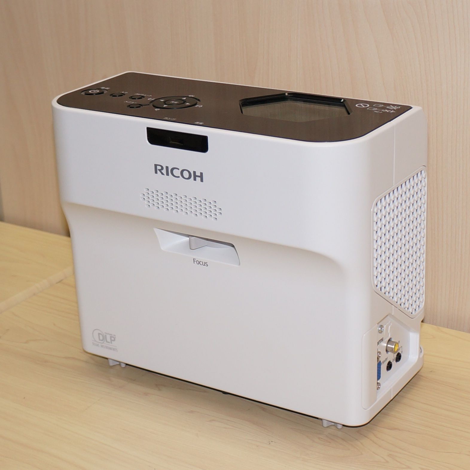 RICOH PJ WX4152 プロジェクター本体 【公式通販】 RICOH PJ WX4152 プロジェクター本体 【公式通販】