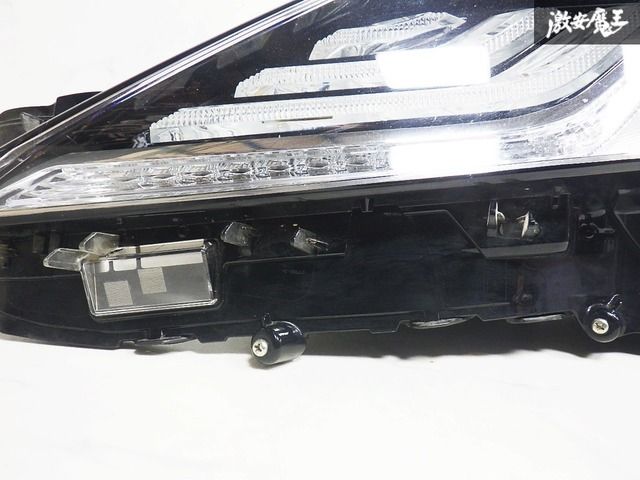 新品，100%新品 トヨタ 純正 AXVH70 AXVH75 カムリ 後期 LED ヘッド