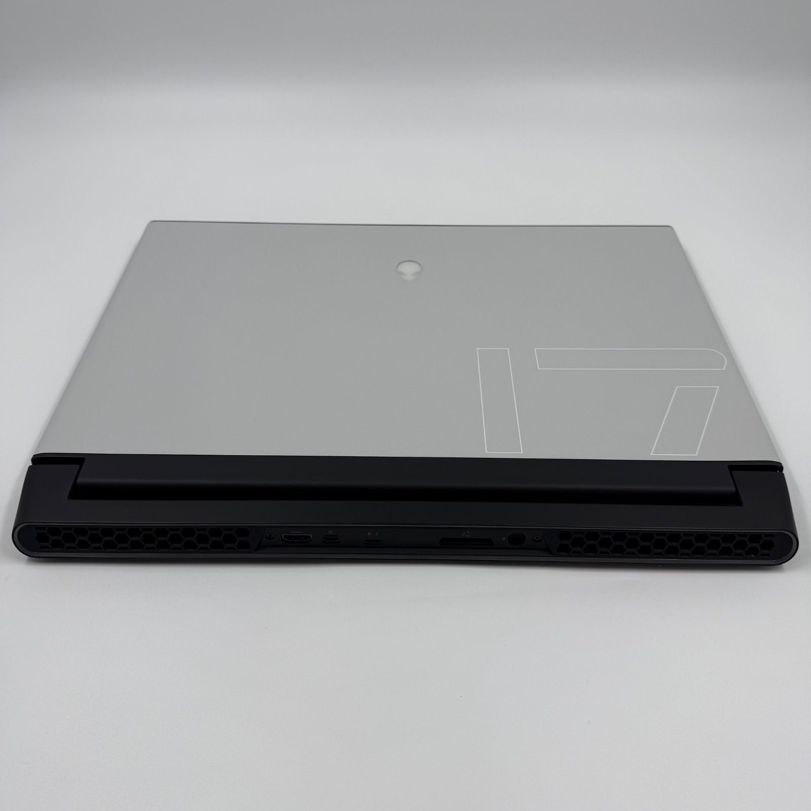 SSD無し・美品】Dell Alienware M17 R3 i9 RTX2080S - メルカリ