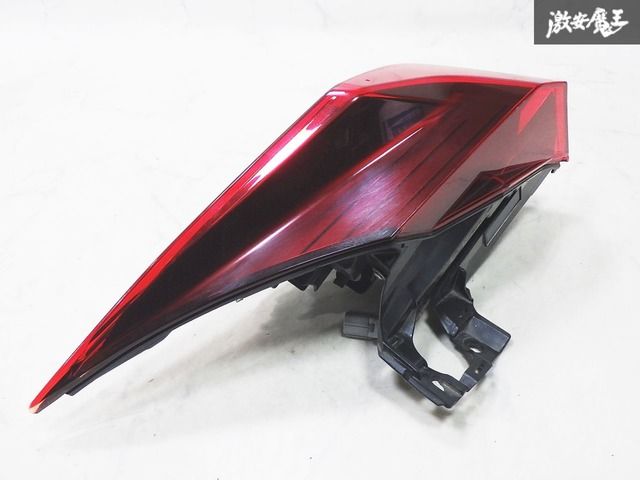 人気定番，最新作 点灯OK/割れ無し レクサス 純正 MZAH10 MZAH15