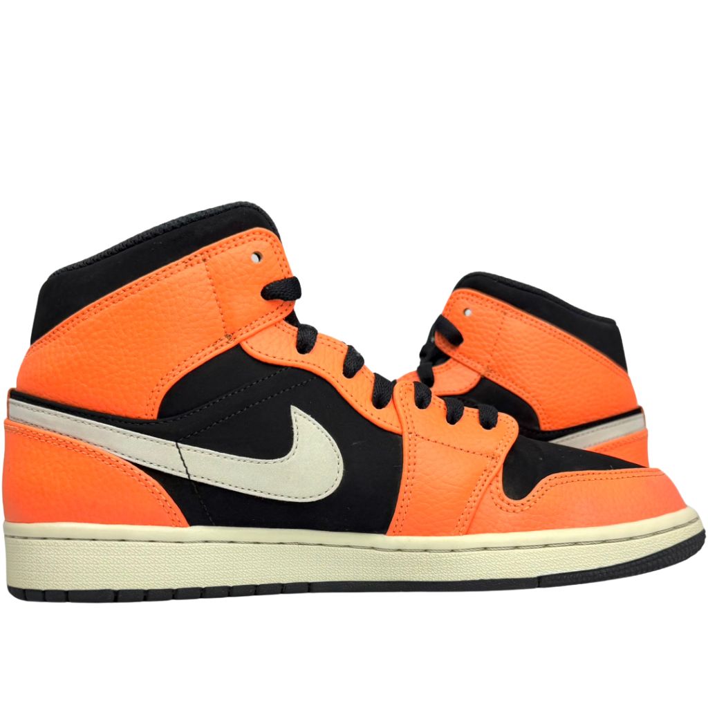NIKE AIR JORDAN 1 MID 