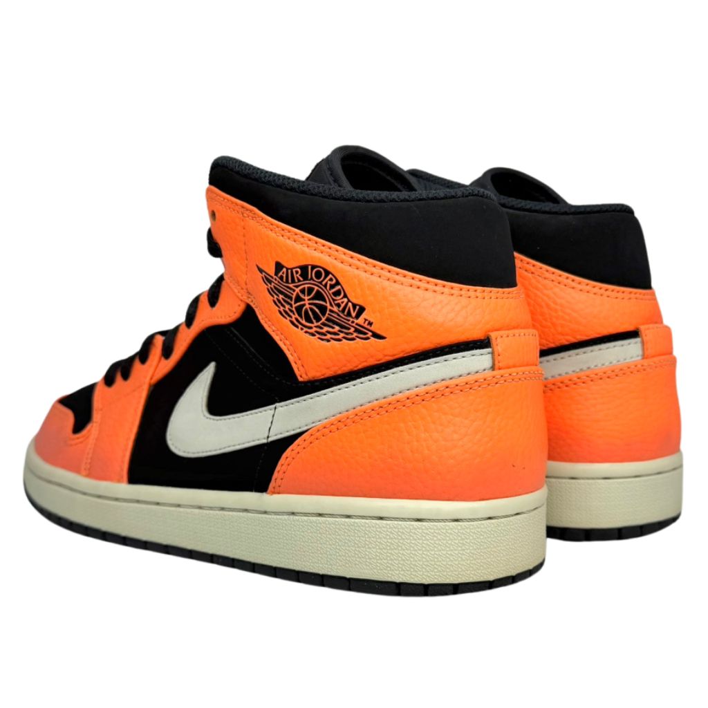 NIKE AIR JORDAN 1 MID 