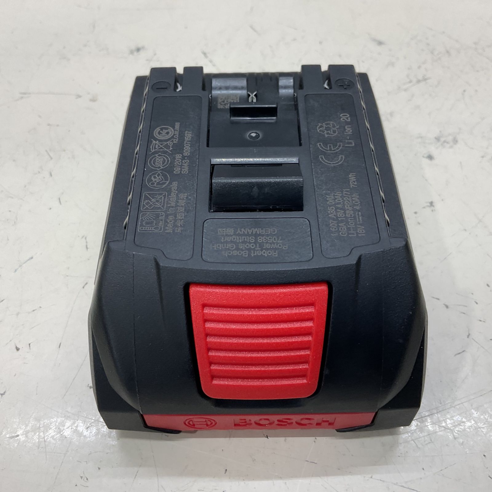 ▽バッテリー【宇治店】ボッシュ18V4.0Ahリチウムイオンバッテリー 