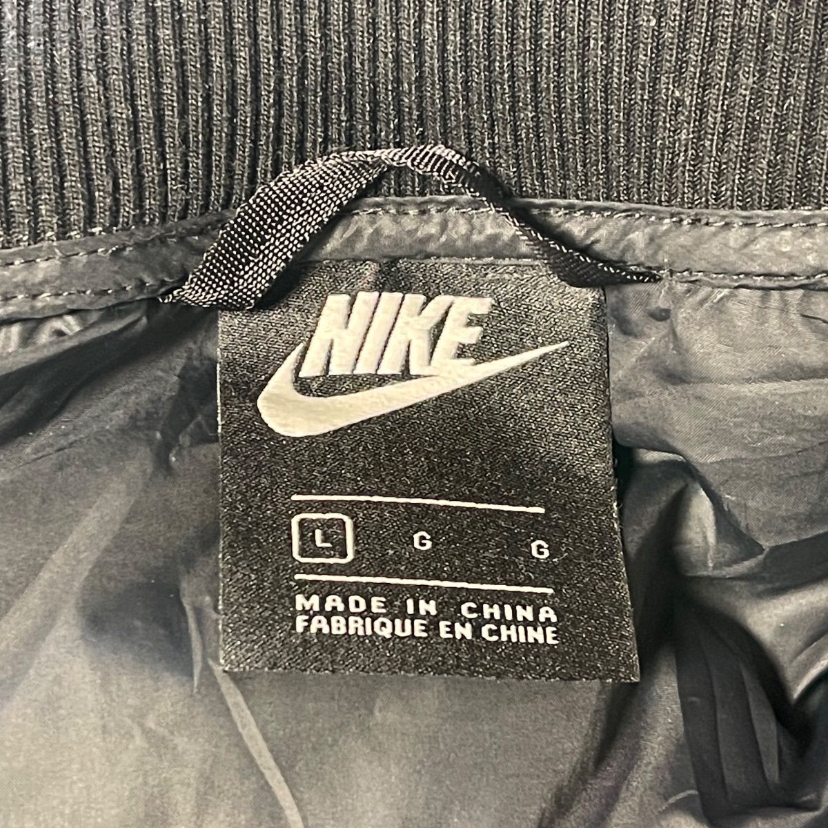 ダウン75%】NIKE ナイキ ダウンジャケット ボンバージャケット L 