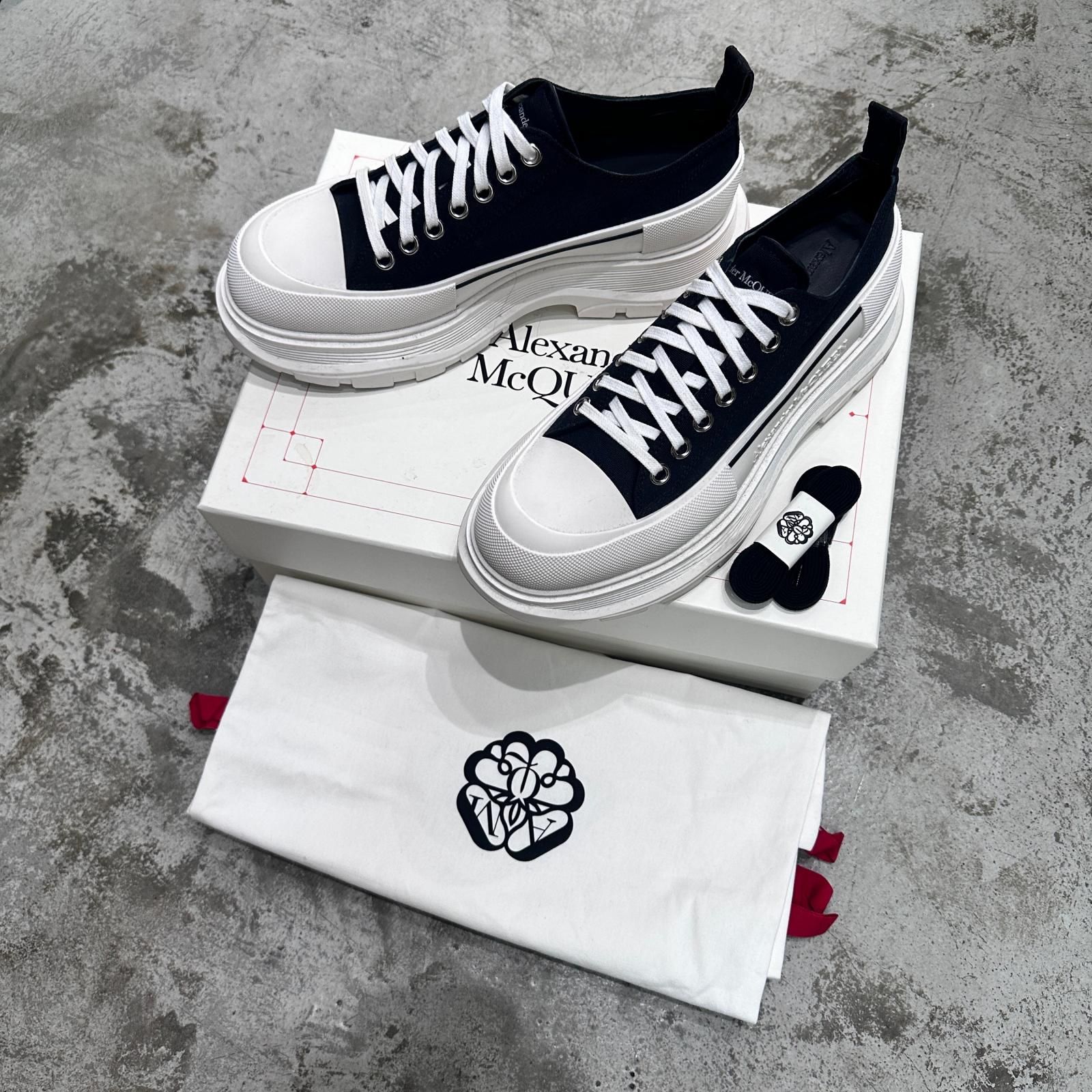 Alexander McQueen TREAD SLICK トレッドスリック スニーカー Alexander McQueen TREAD SLICK トレッドスリック スニーカー