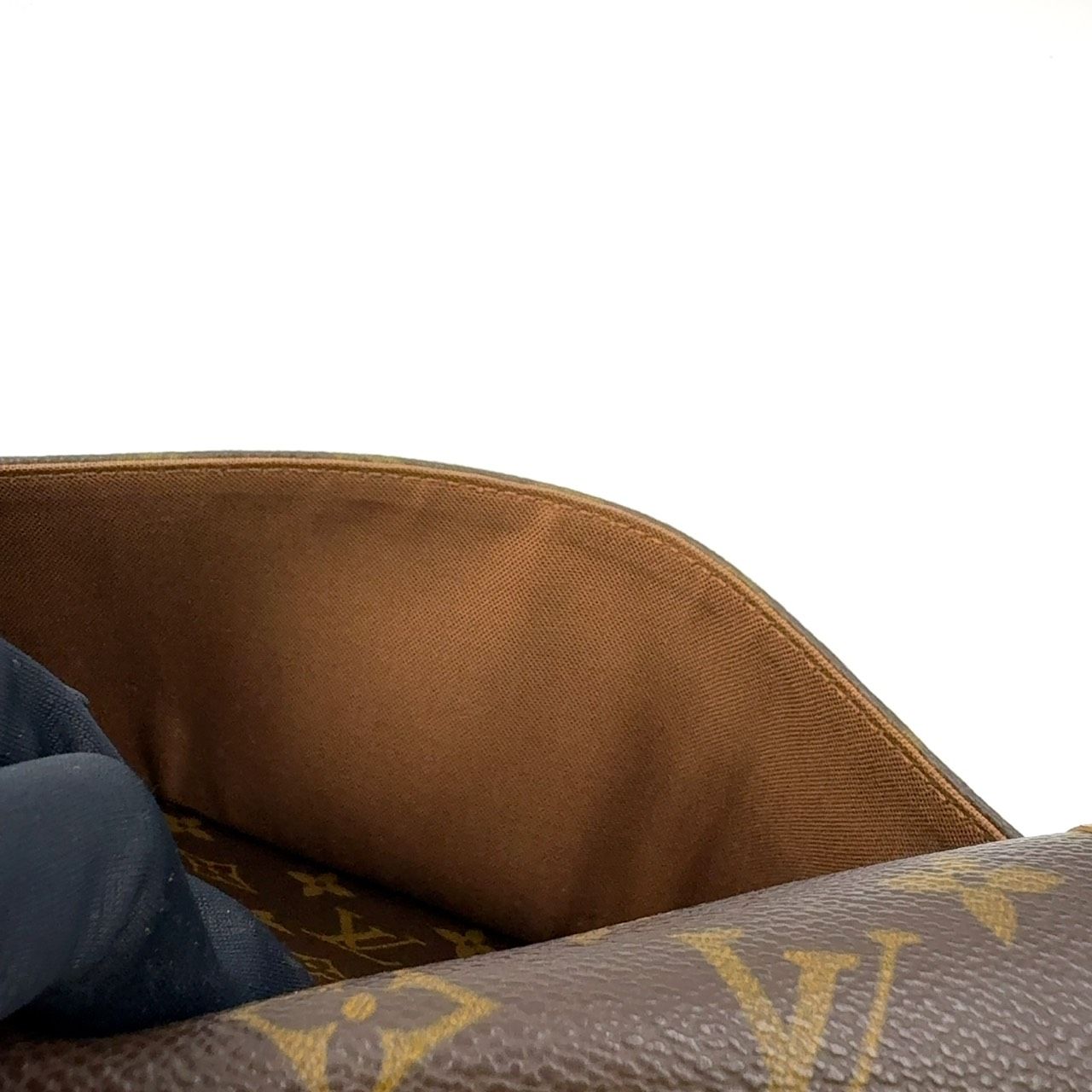 Buy from Japan Easily