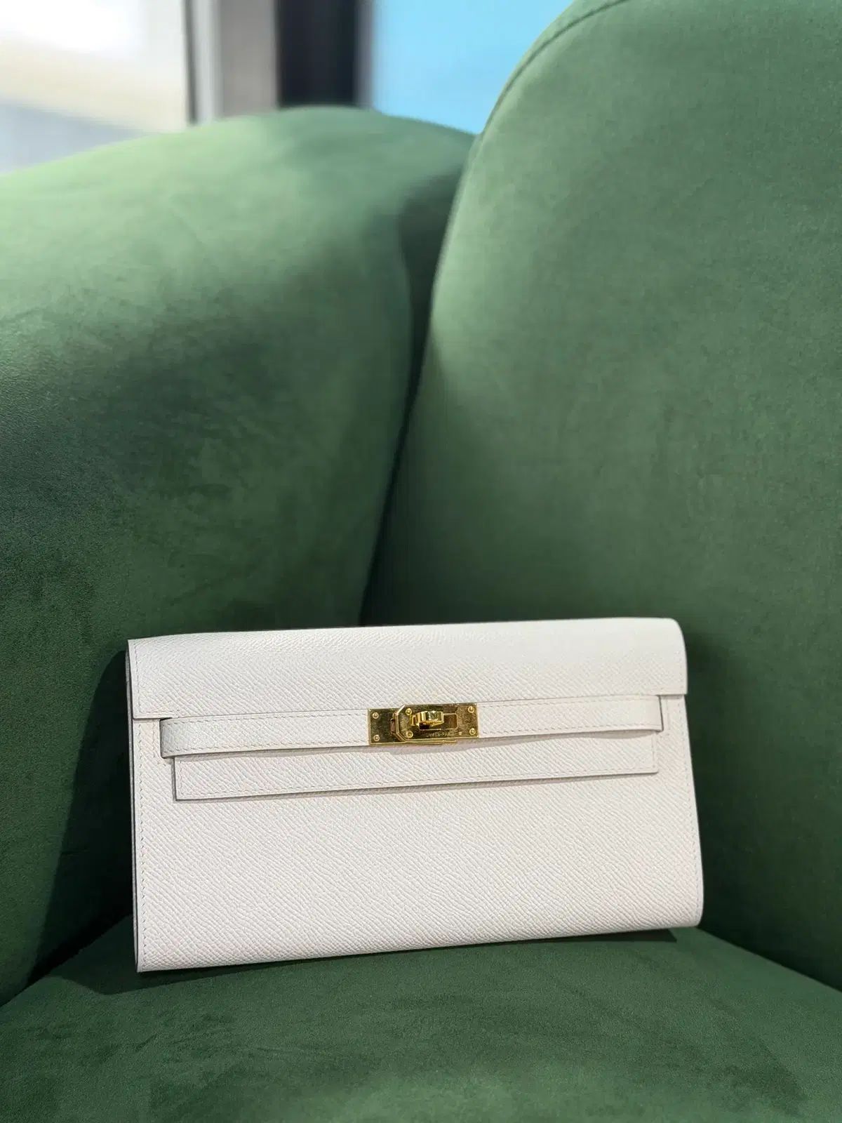 Buy from Japan Easily