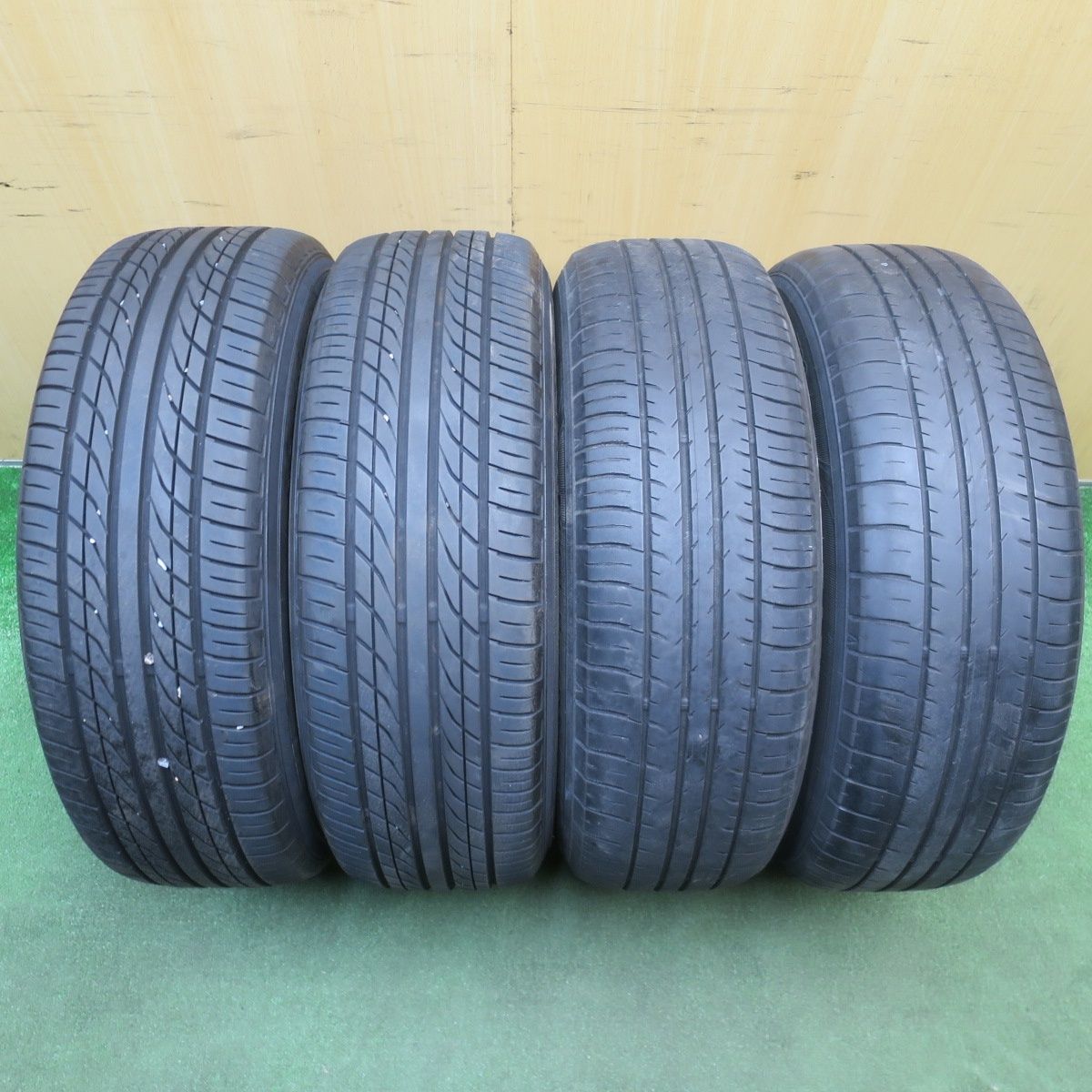 バリ溝！23年！9.5分☆トヨタ 30系 プリウス 純正 195/65R15 