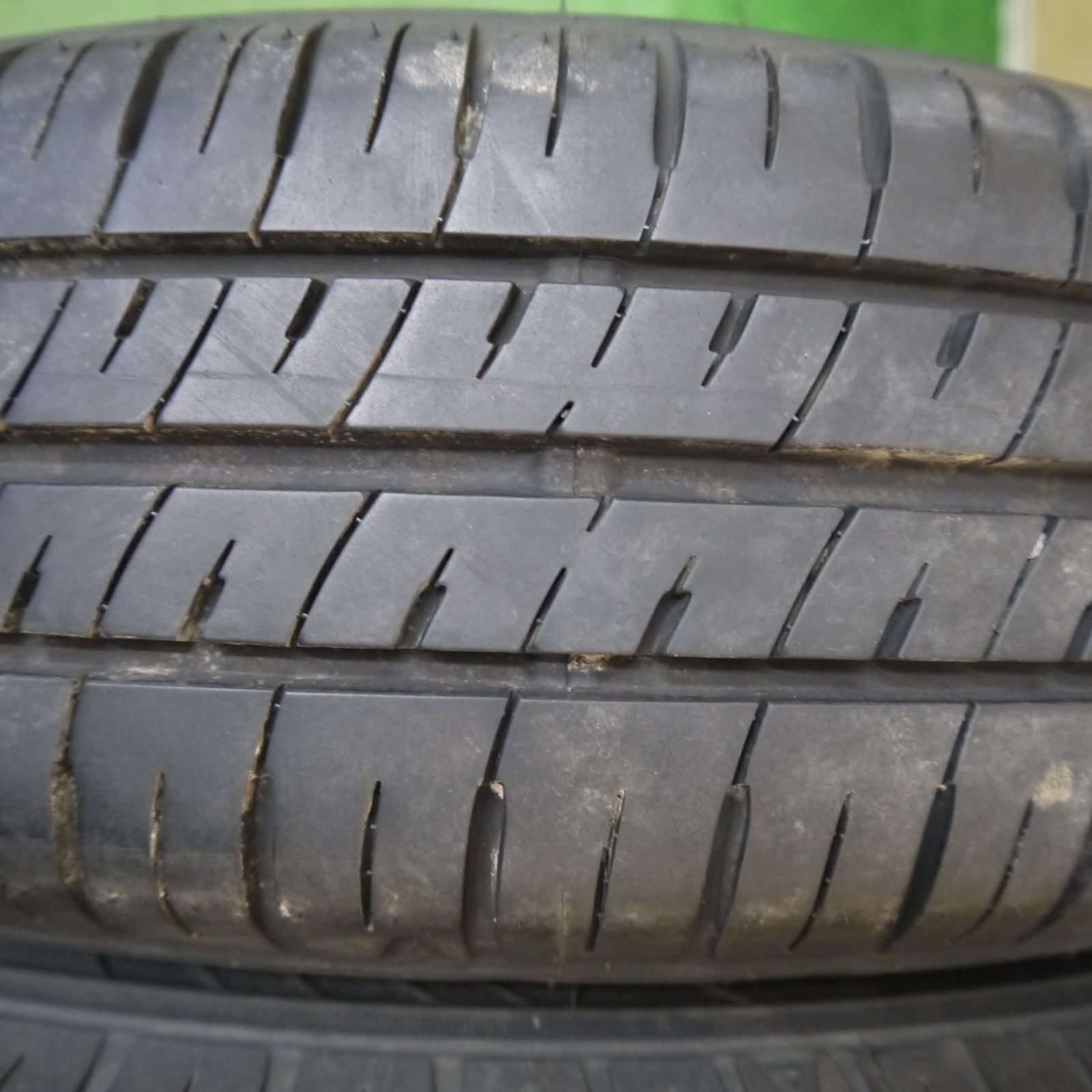 バリ溝！25年！8.5分☆155/65R14 オートバックス Maxrun Effcia 