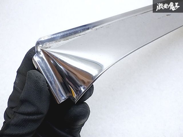 サニートラック】日産 純正 ステンレス ドアバイザー 左右セット①