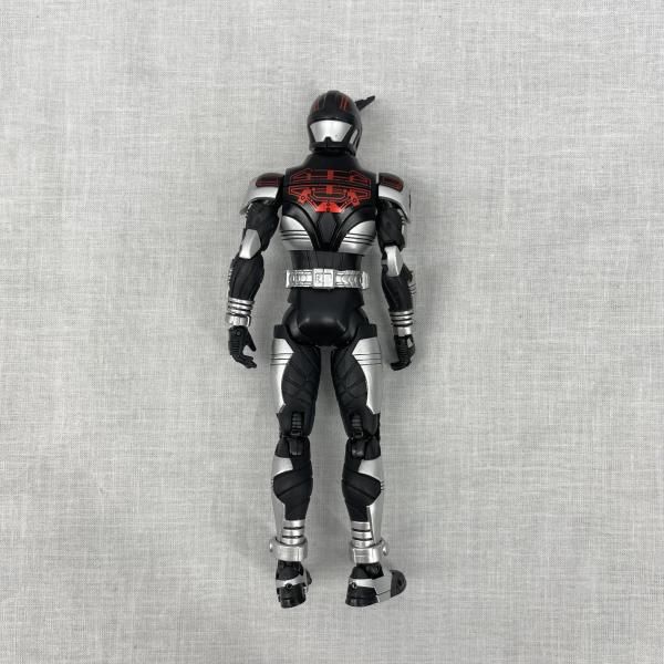 中古】開封・箱無し)S.H.Figuarts (真骨彫製法) 仮面ライダーダーク