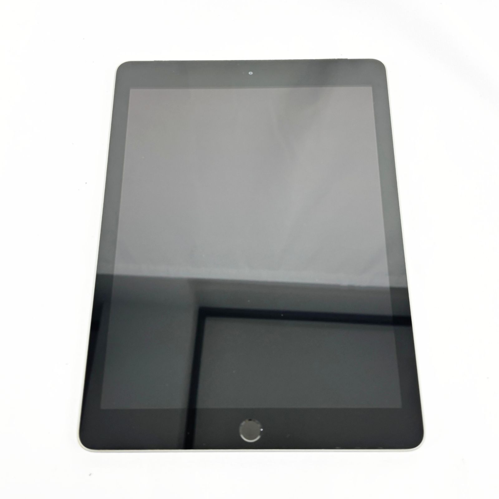iPad 第6世代 A1954 32GB スペースグレー 動作未確認 - メルカリ