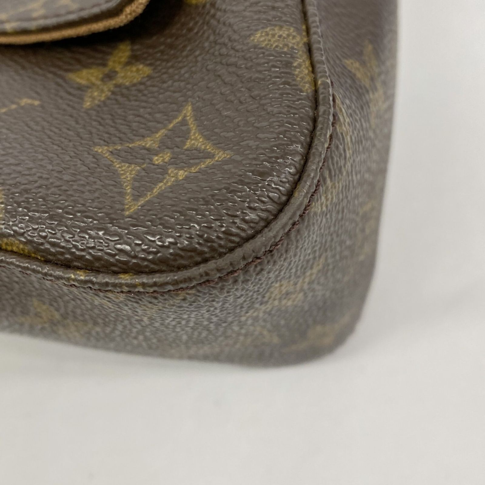 Buy from Japan Easily