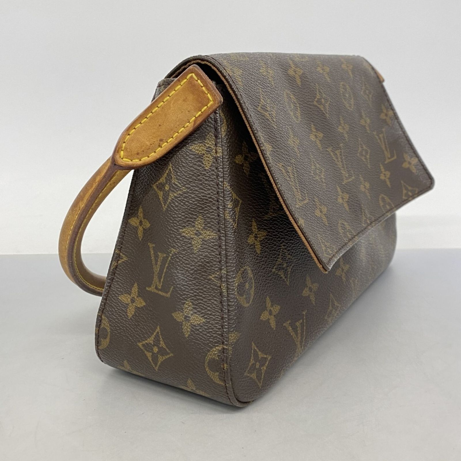 Buy from Japan Easily