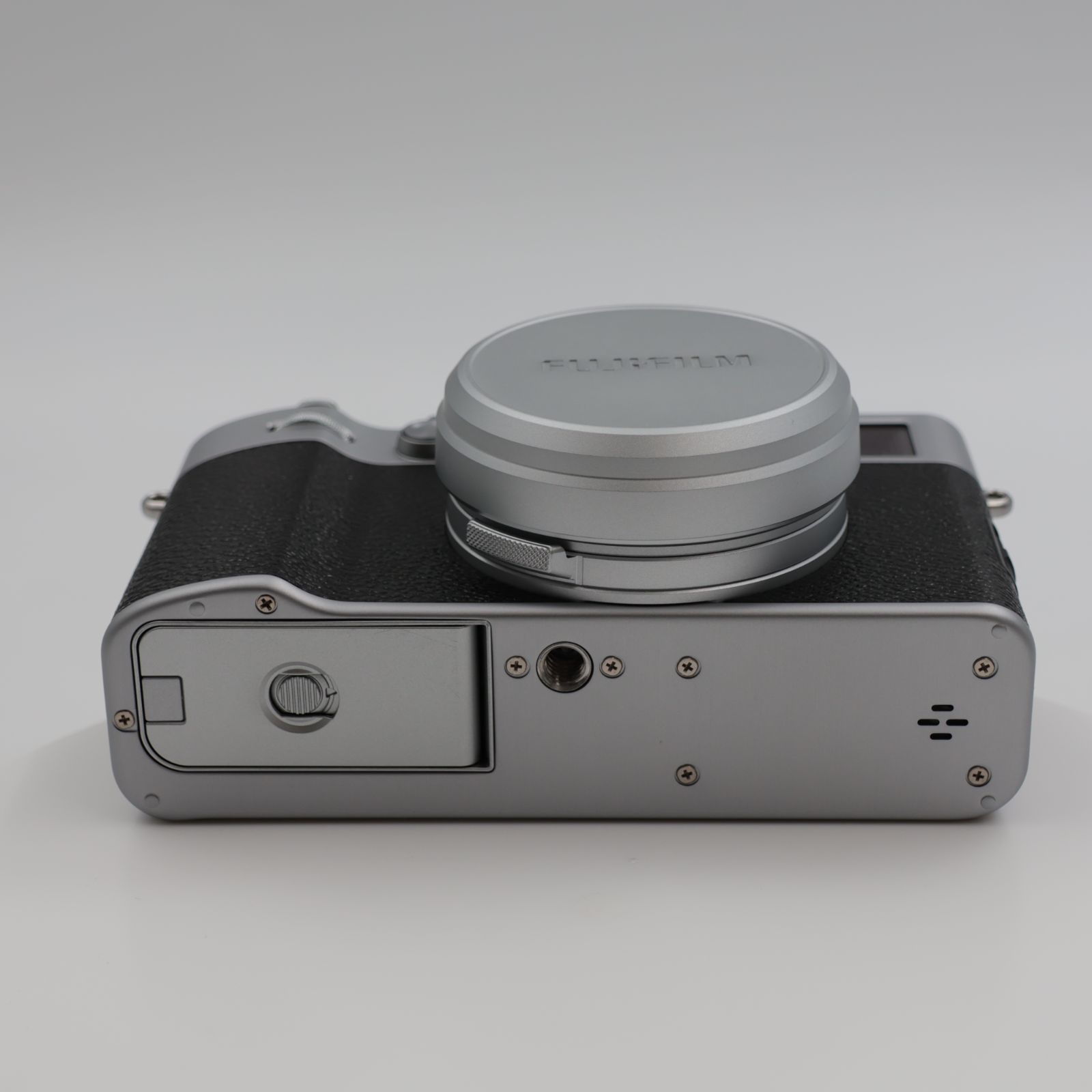 □シャッター数1488枚！新品同様□ FUJIFILM X100Ⅵ シルバー デジタル 