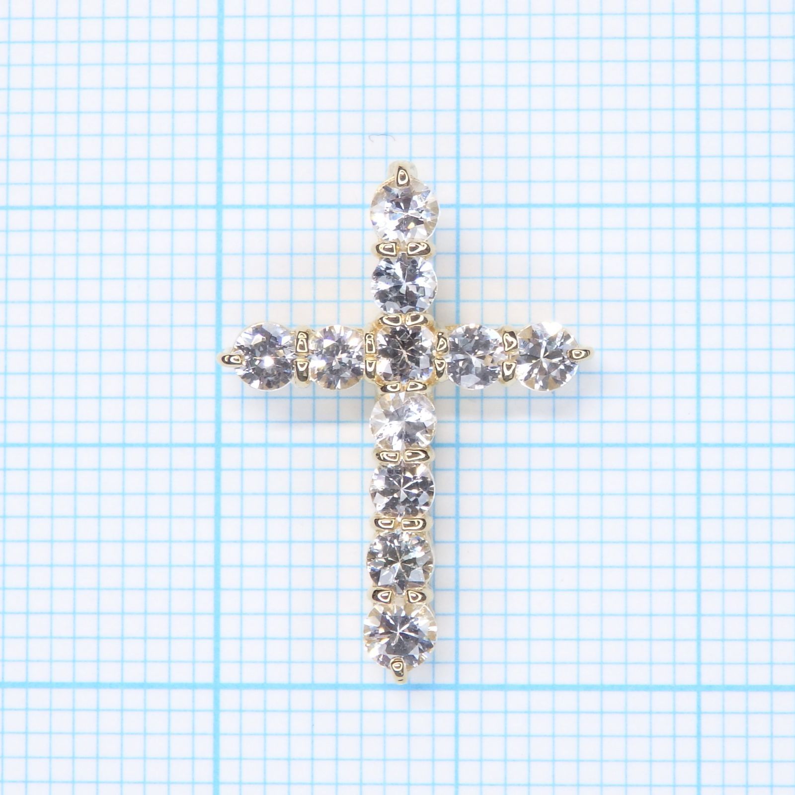 ホワイトサファイア ペンダントTOP Z0056 1.05ct ゴールドK18 クロス