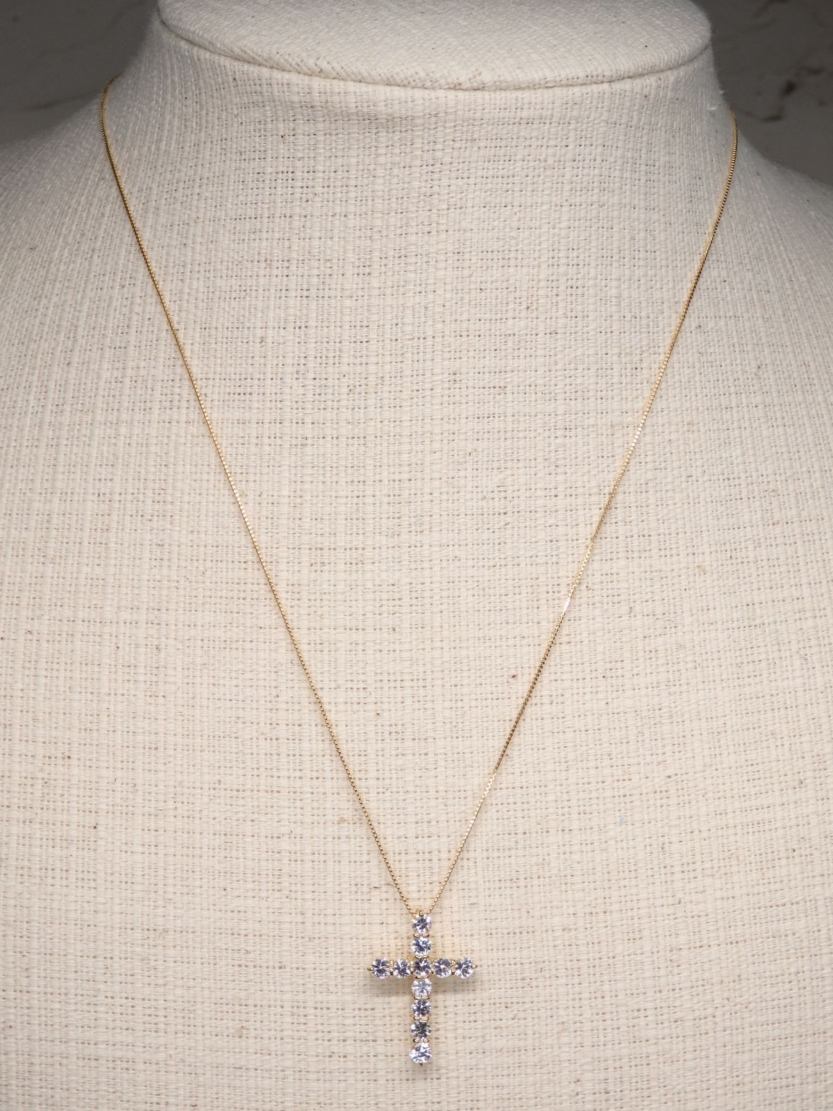 ホワイトサファイア ペンダントTOP Z0056 1.05ct ゴールドK18 クロス