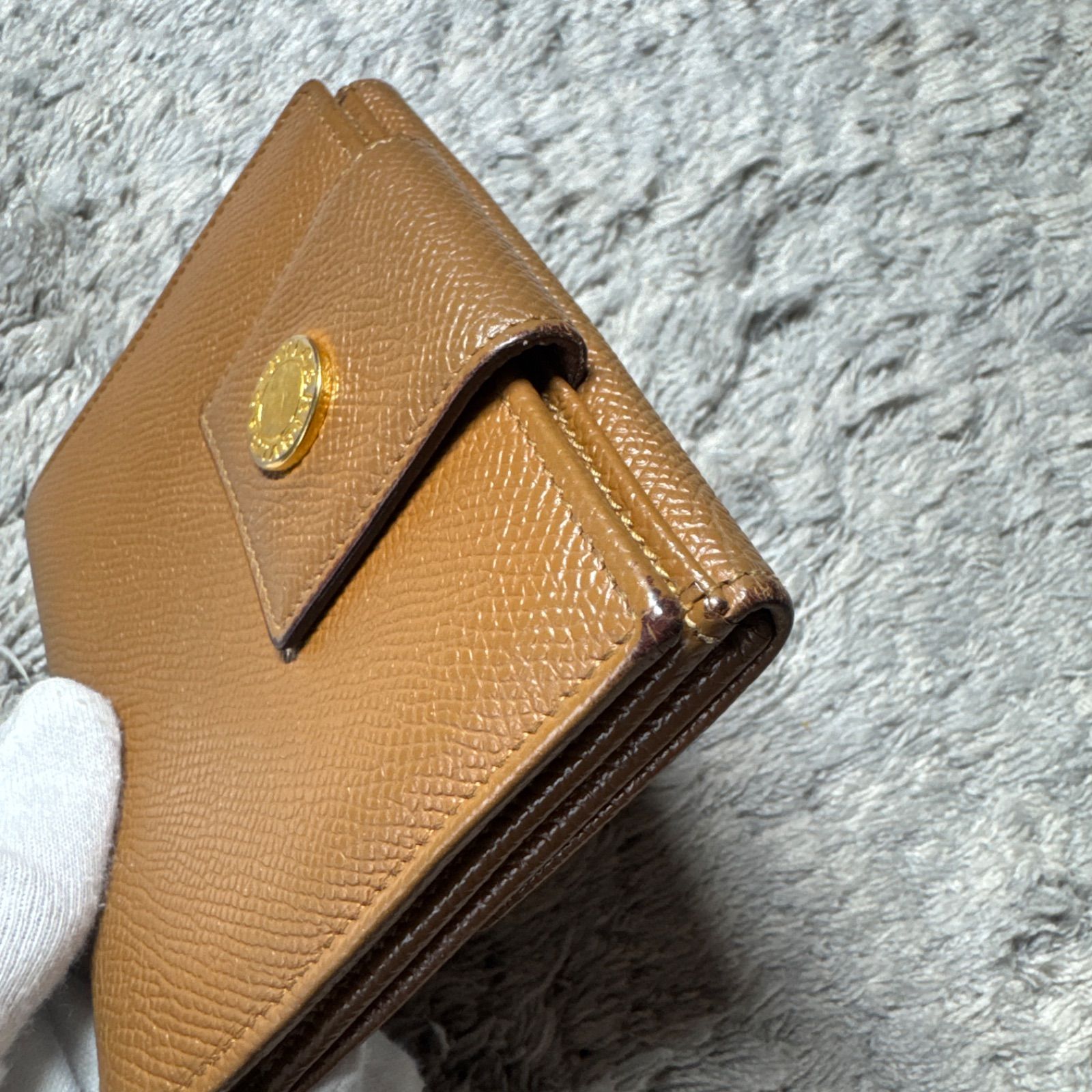 BVLGARI ブルガリ 二つ折り財布 レザー ブラウン ゴールドボタン BVLGARI ブルガリ 二つ折り財布 レザー ブラウン ゴールドボタン