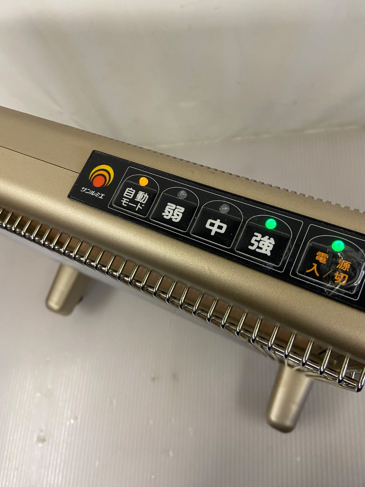 3r80.サンルミエ・エクセラ7 N700L-GR 遠赤外線暖房器 - メルカリ