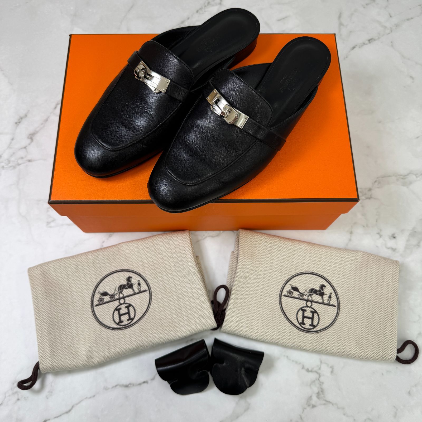 鑑定済み【 美品 】エルメス 《 オズ 》 37 ( 24cm程度 ) ブラック 