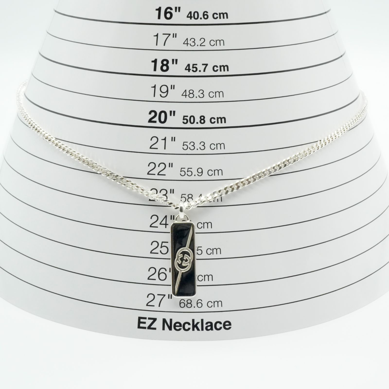 グッチ インターロッキング G ダイアゴナル プレート ネックレス25