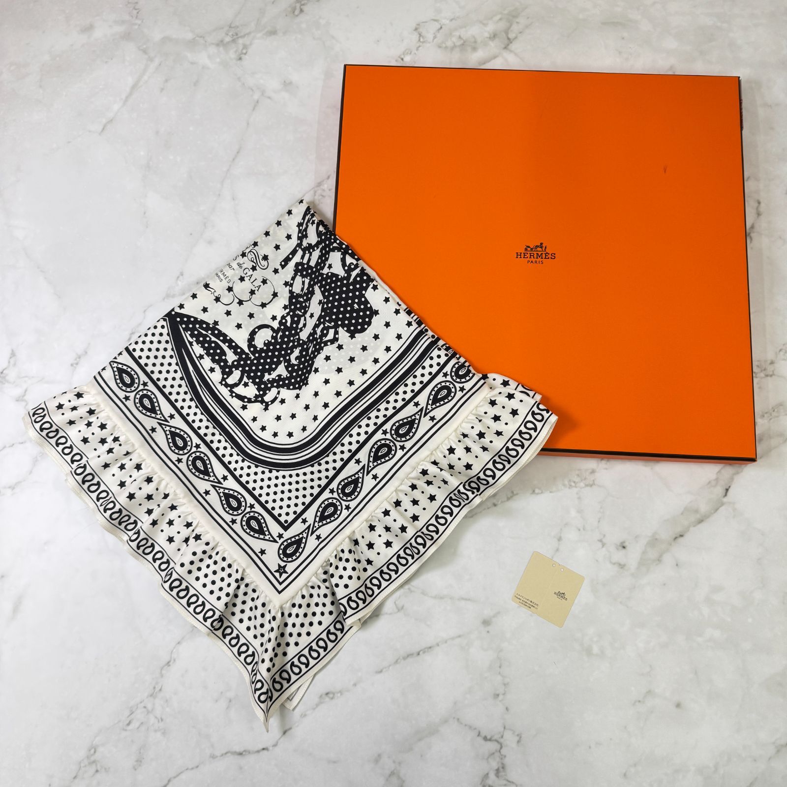 鑑定済み【 美品 】エルメス カレ 70 《 ブリッド ガラ バンダナ