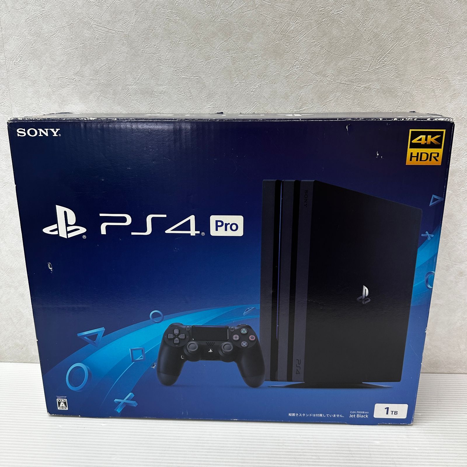 PlayStation 4 Pro ジェット・ブラック 1TB (CUH-7000BB01) 中古品