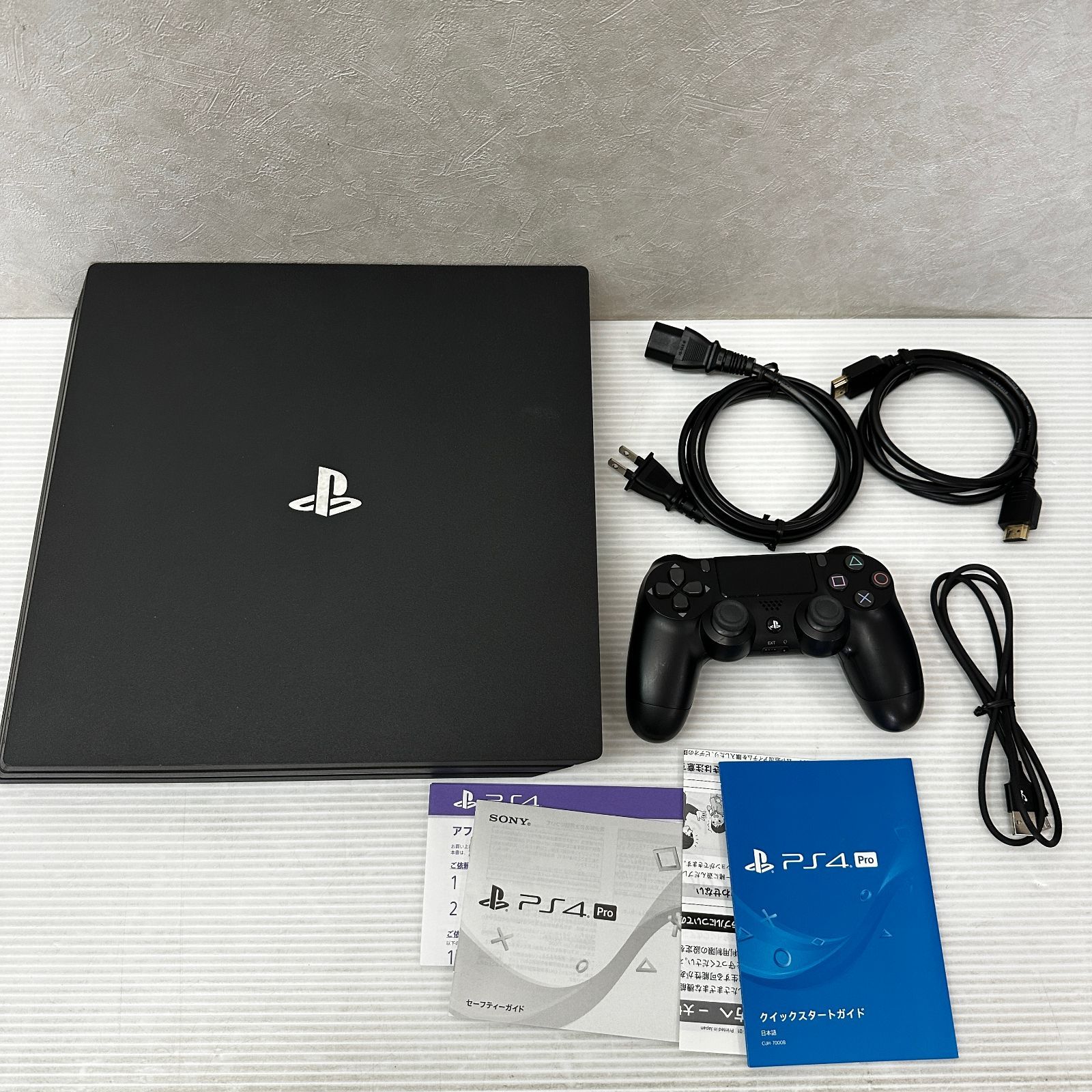 中古PS4 Pro CUH-7000B BO1 本体 ジェットブラック 黒 SONY（ソニー） PS4 Pro ジェット・ブラック 1TB CUH-7000BB〜7200BB