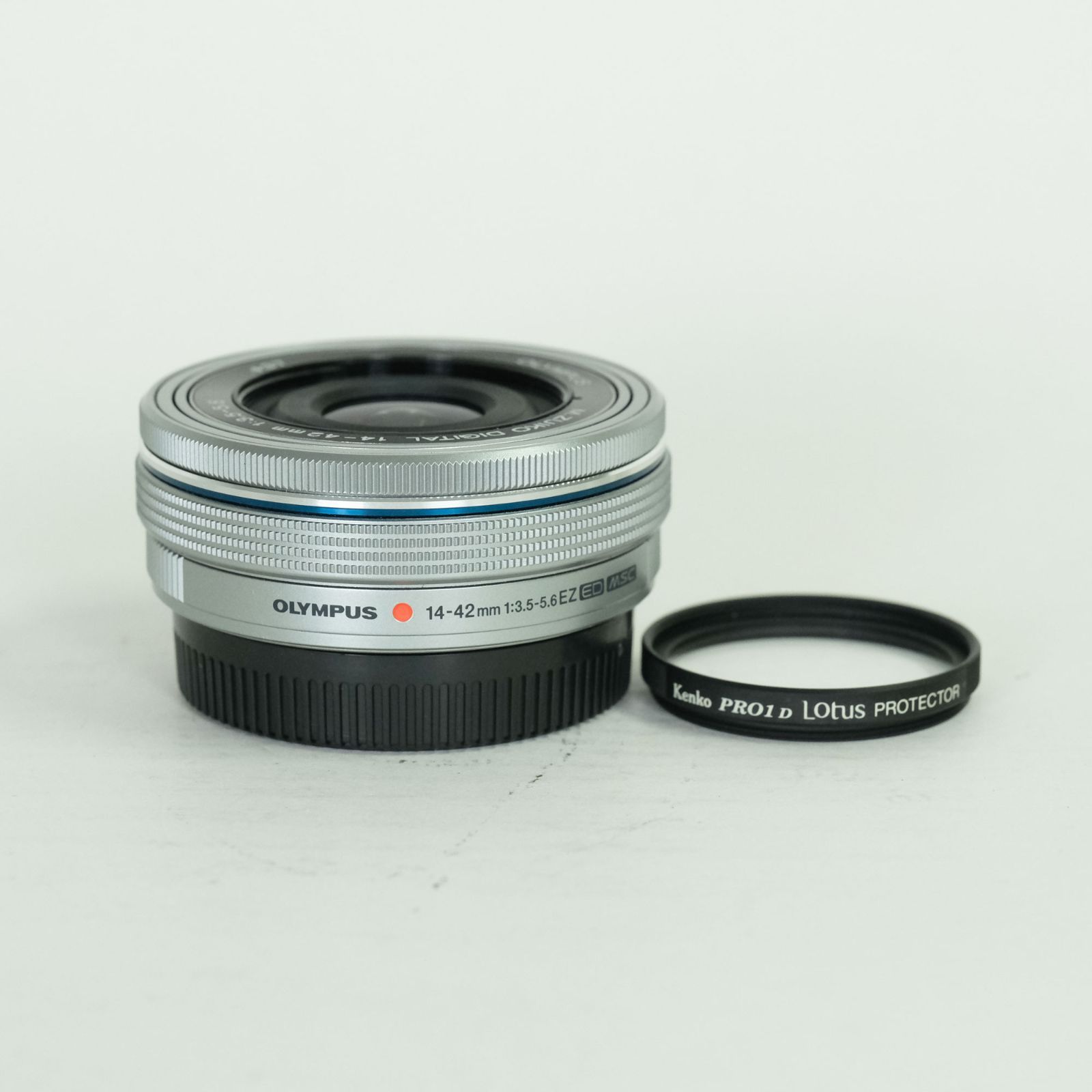 美品 | フィルター付] OLYMPUS M.ZUIKO DIGITAL ED 14-42mm F3.5-5.6 