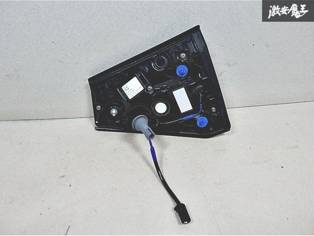 TOYOTA トヨタ 純正 A200A A210A ライズ LED テールランプ テール 