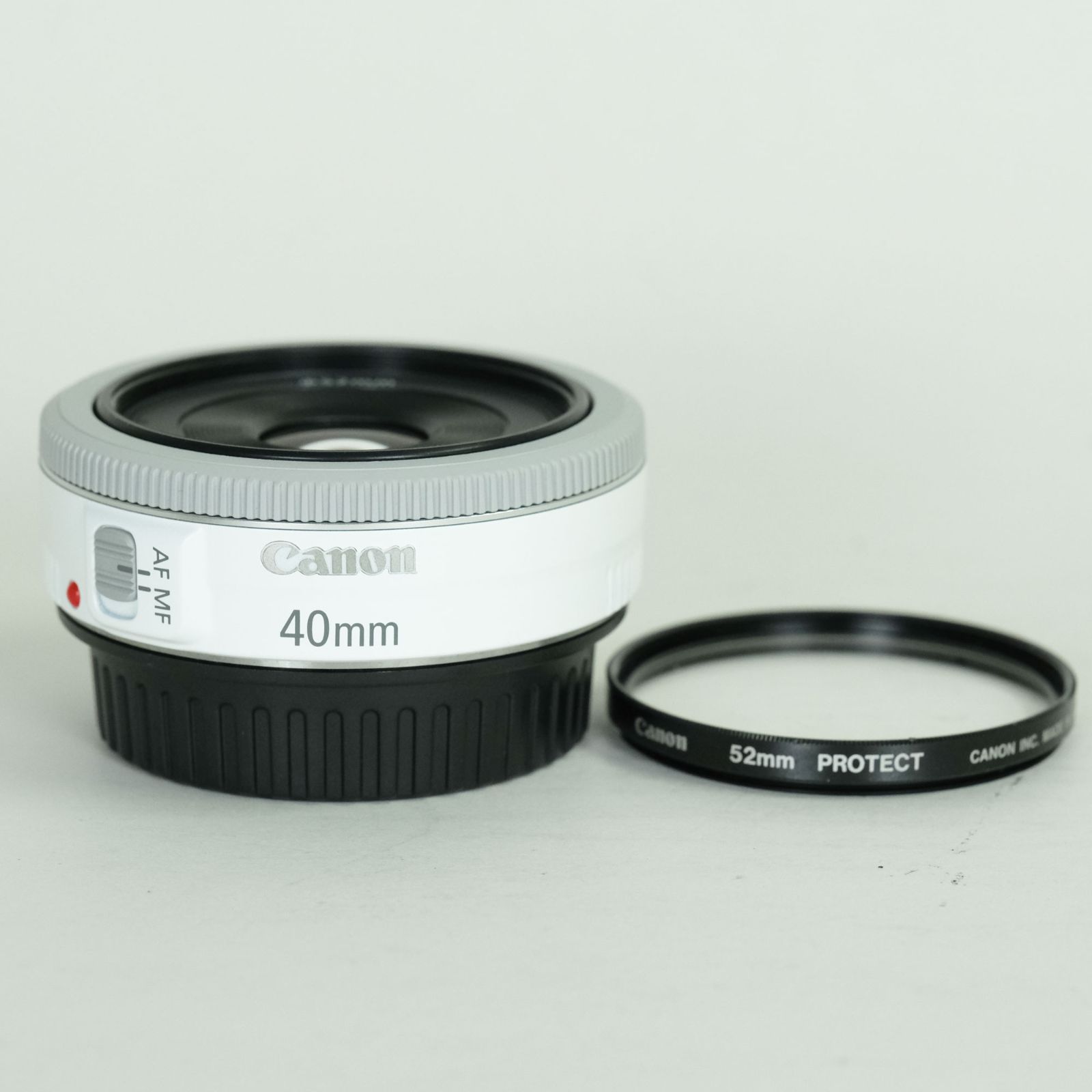 Canon EF40mm F2.8 STM フィルター付き Canon EF40mm F2.8 STM
