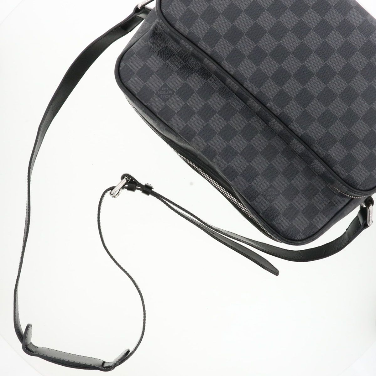 Buy from Japan Easily