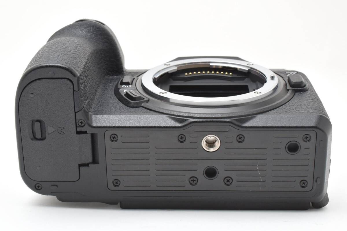 ☆極上美品☆《ショット数11,727回 》Nikon ニコン Z6III ボディ