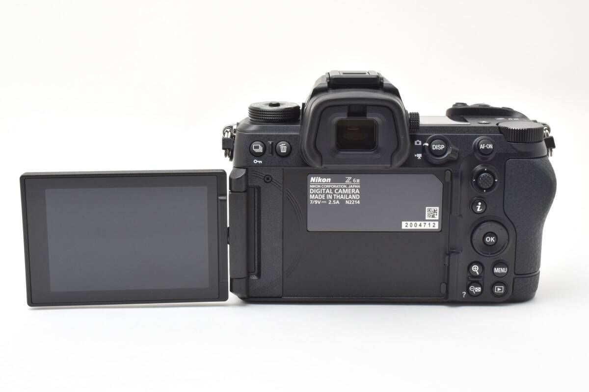 ☆極上美品☆《ショット数11,727回 》Nikon ニコン Z6III ボディ