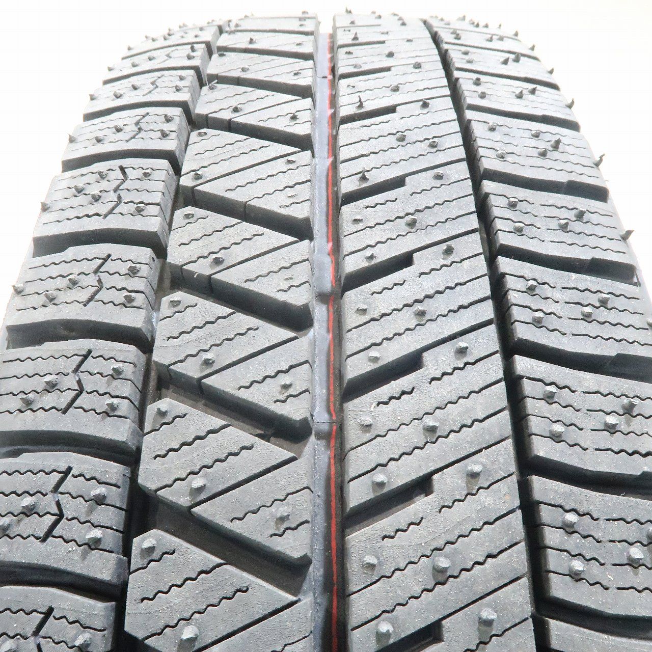 バリ溝 2025年】軽自動車に 4本 社外 14インチ スタッドレス 