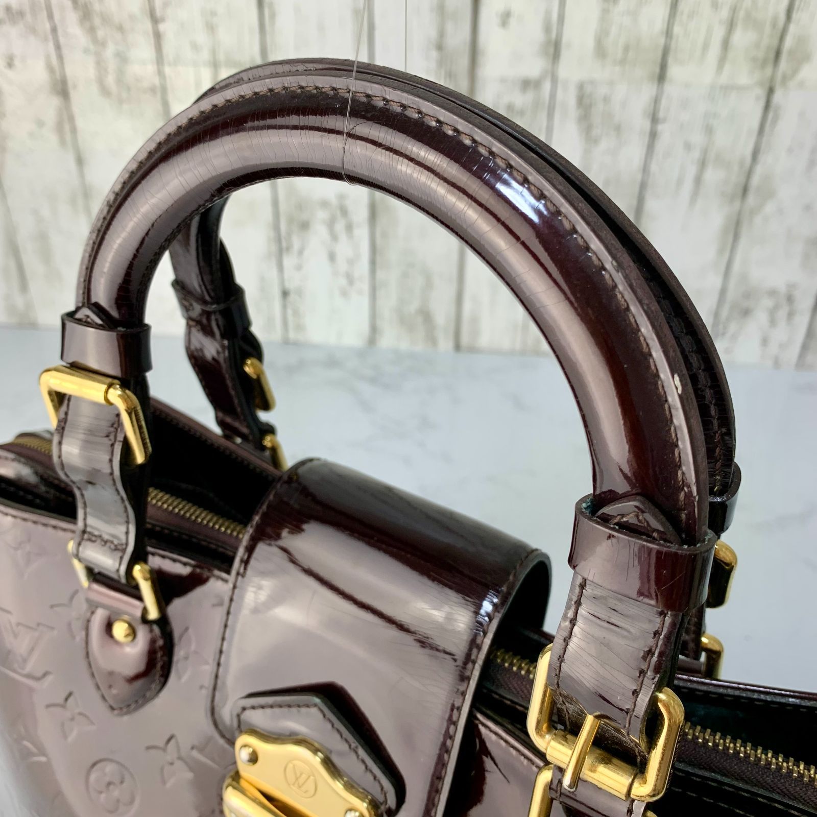 Buy from Japan Easily