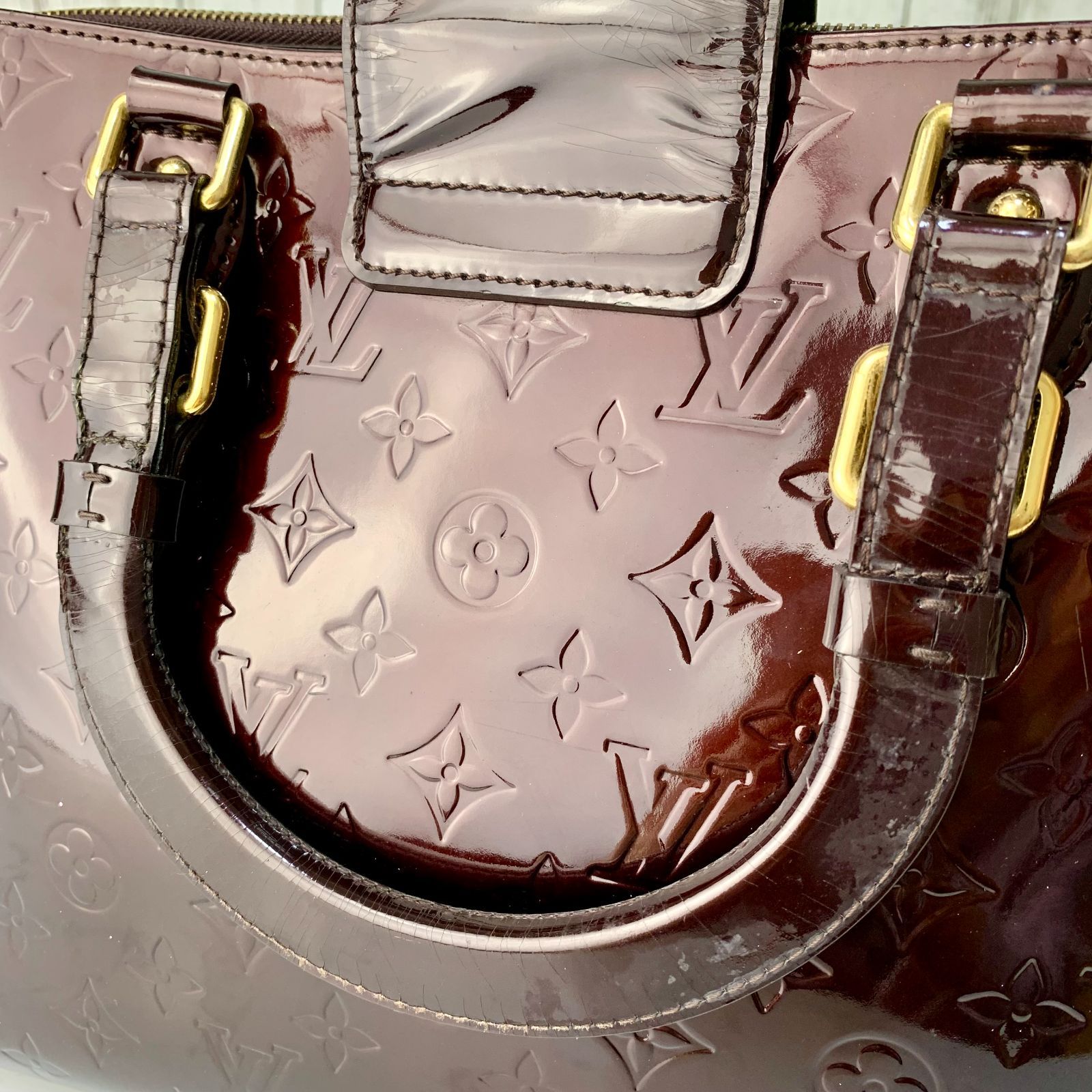 Buy from Japan Easily